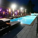 Player's Pool&rooms 4*