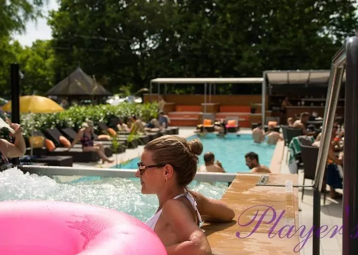 Player's Pool&rooms Vendégház Vonyarcvashegy