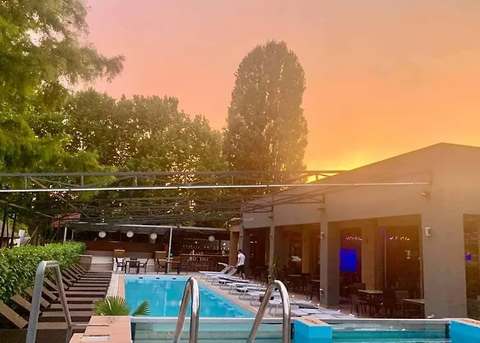 Player's Pool&rooms Vendégház 4*
